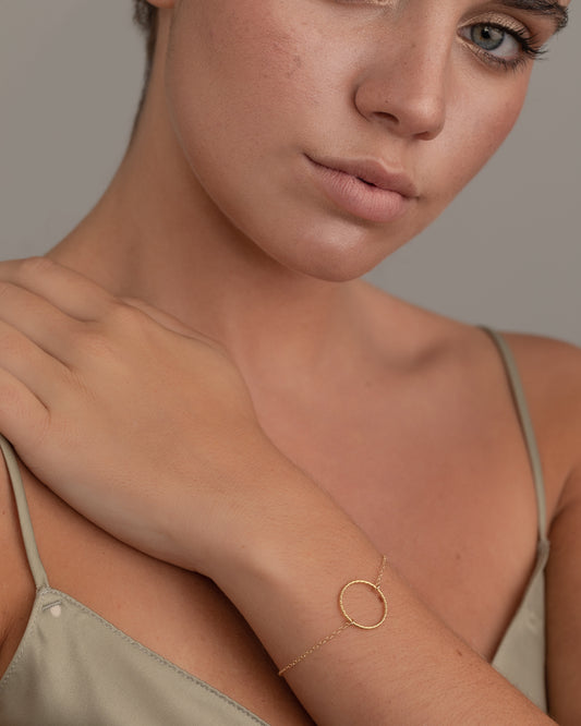 14K Gold Filled Circle Bracelet | Inspiration Her Jewellery