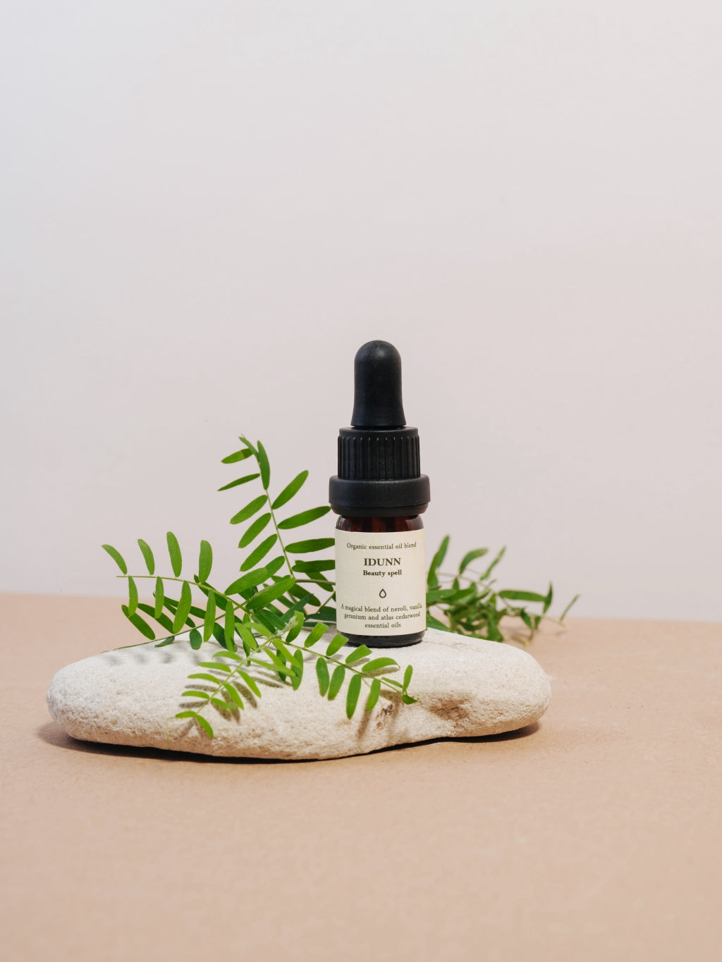 Smells Like Spells Essential Oil Blend - IDUNN | Inspiration Her